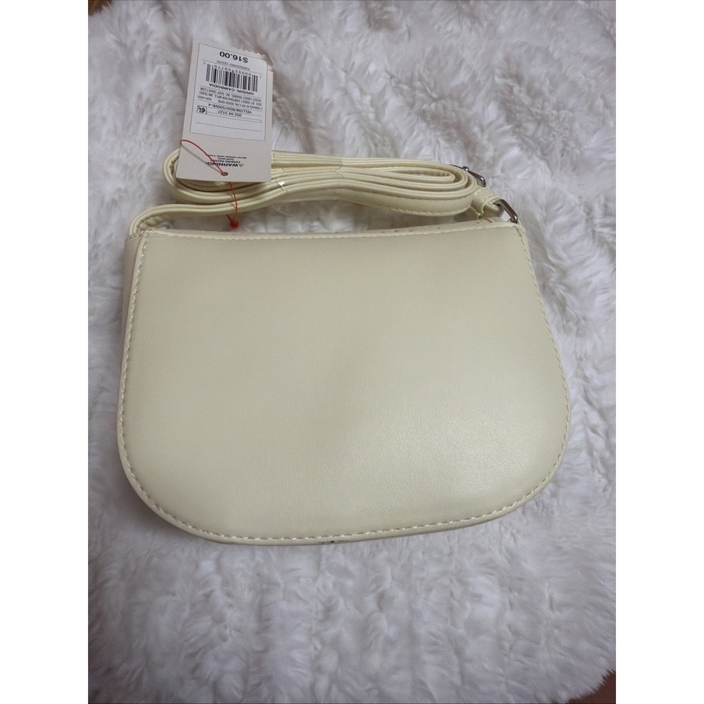 Cat & Jack Yellow Cream Laser Cut Floral Saddle Crossbody Purse Kids NWT - Picture 6 of 6
